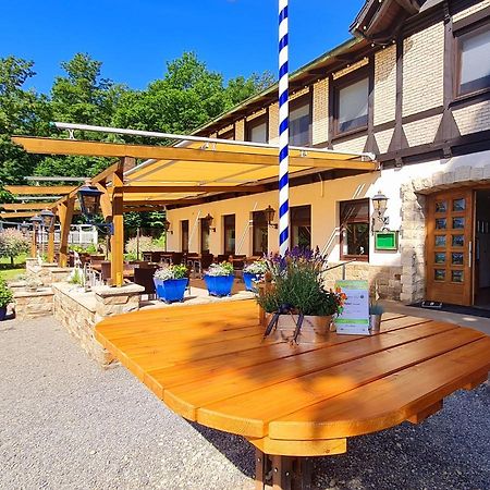 Hotel Waldquelle - Baumhaushotel Aerzen Bagian luar foto