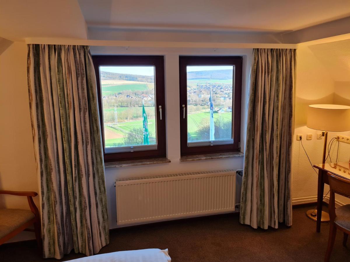 Hotel Waldquelle - Baumhaushotel Aerzen Bagian luar foto