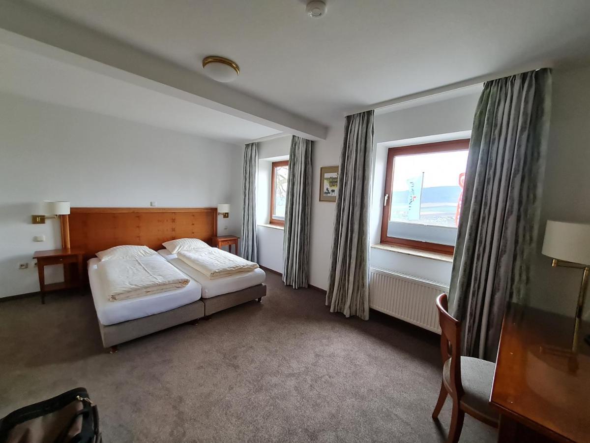 Hotel Waldquelle - Baumhaushotel Aerzen Bagian luar foto