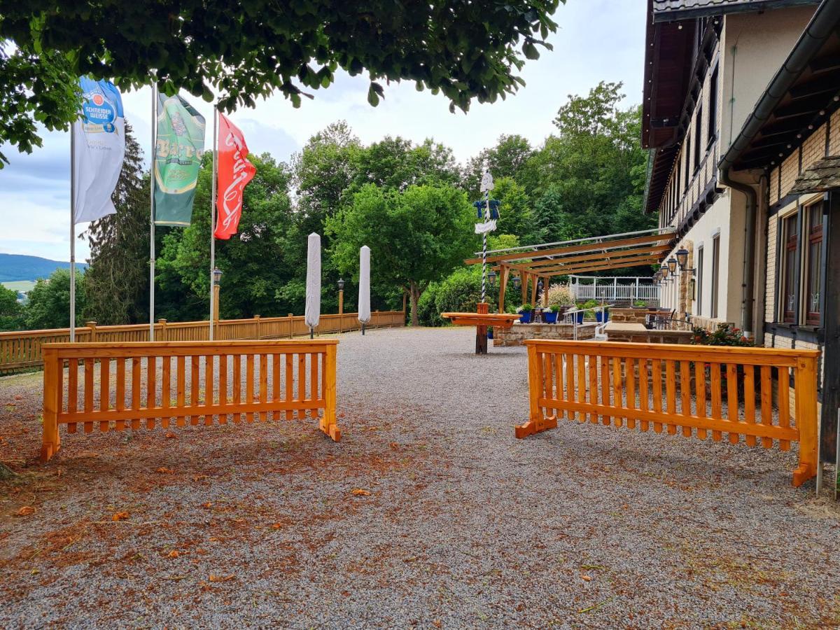 Hotel Waldquelle - Baumhaushotel Aerzen Bagian luar foto