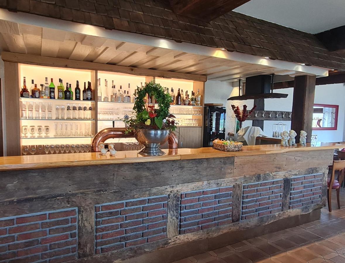 Hotel Waldquelle - Baumhaushotel Aerzen Bagian luar foto
