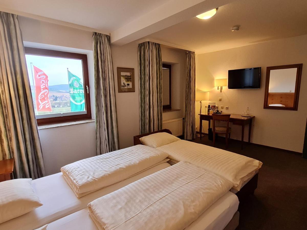 Hotel Waldquelle - Baumhaushotel Aerzen Bagian luar foto