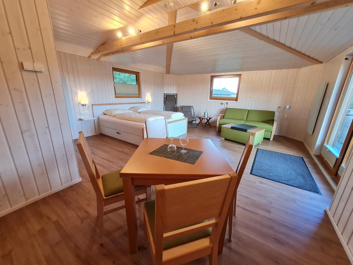 Hotel Waldquelle - Baumhaushotel Aerzen Bagian luar foto