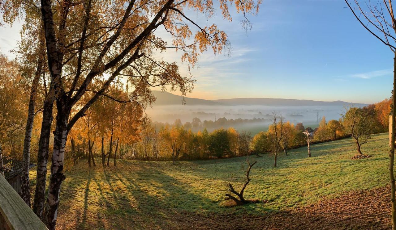 Hotel Waldquelle - Baumhaushotel Aerzen Bagian luar foto
