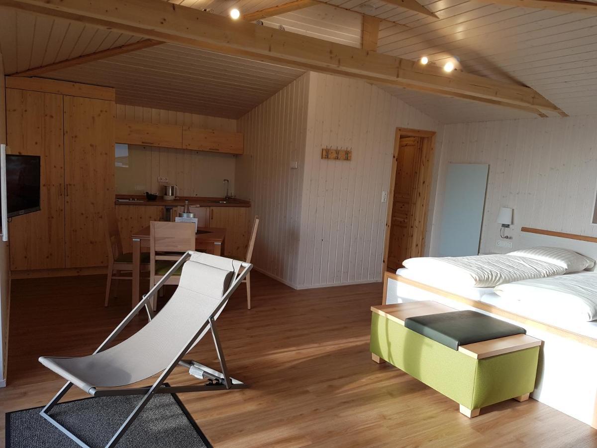 Hotel Waldquelle - Baumhaushotel Aerzen Bagian luar foto