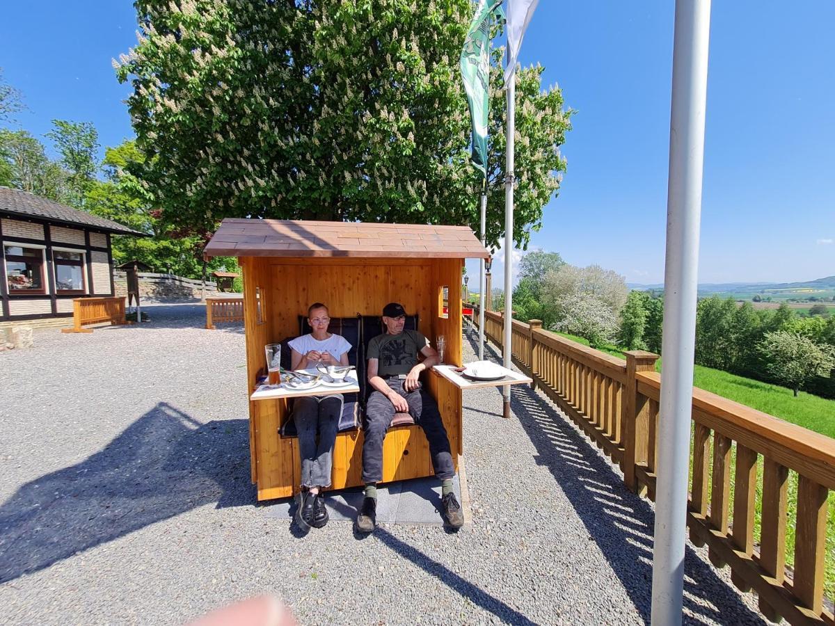 Hotel Waldquelle - Baumhaushotel Aerzen Bagian luar foto